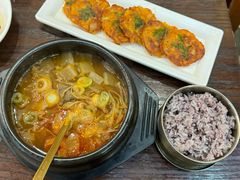 -釜山豚骨汤饭(芝罘万达广场店)
