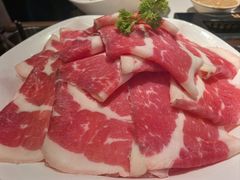 -老牌坊云南鱼豆花火锅(哈西万达店)