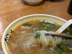 -黄阿姨锅贴大王(万航渡路店)