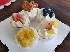 -幸运盒子网红蛋糕房(民族路店)