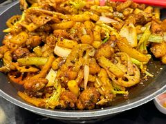-椒行天下干锅牛蛙·(万宝店)