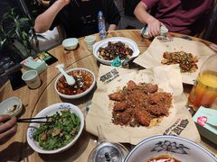 -偶屋里钵少爷(时代广场店)