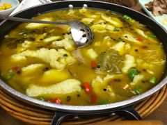 -有红鸡毛店·川菜(建设路店)