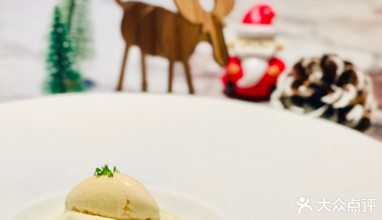 甜品界的天花板丨这个圣诞真「怪诞」🎄