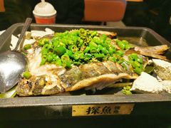 -探鱼·鲜青椒爽麻烤鱼(银泰城店)