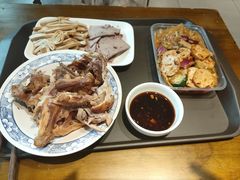 -聚合鑫东北熏酱熟食麻辣面(长阳店)