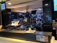 -麦当劳(新华路步步高店)