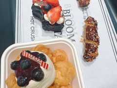 -HOT CRUSH趁热集合·现烤面包(上海环球港店)