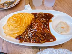 照烧肥牛蛋包饭-玛格萝妮比萨屋(四平店)