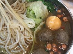 -卓雅桂林米粉