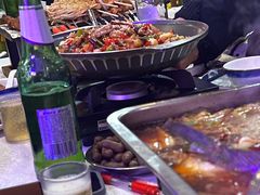 -海盗船. 龙虾烧烤. 酒馆