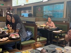 -得意咚瓜·顺德鱼生·冬瓜火锅(深圳首店)