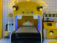 -泡泡玛特POPMART(上海环球港店)