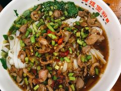 酸辣鸡杂粉-肆姐面粉馆(坡子街店)