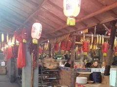 -鱼窝棚柴火铁锅炖(富山屯店)