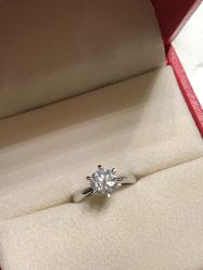 -威德钻石-克拉钻大本营(南京东路店)