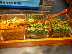 -呷佬·长沙手工米粉(金沙江路店)