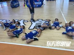 -莱茵体育生活馆