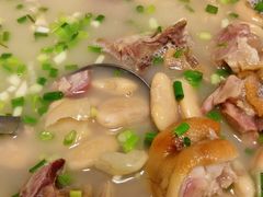 -茅台镇网红溶洞餐厅·茅帮菜馆