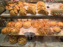 -Caidie Bakery采蝶轩(百越店)