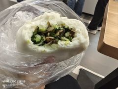 -白玉兰食品(中山公园龙之梦店)