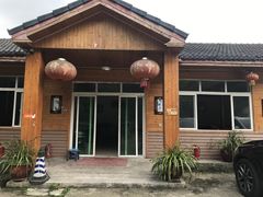 -源泉冷水鱼庄(小鱼洞店)
