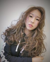 -东方美妍
