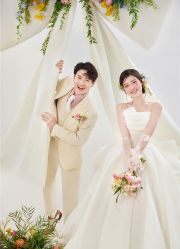 -金夫人婚纱摄影(总店)