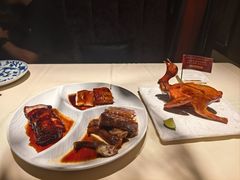 招牌广式烧卤三拼-侨美食家·粤菜(体育西路店)