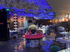 -悦江(梅奔中心店)