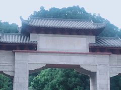 -黔灵山公园-南门售票处