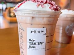 -星巴克(恒基688广场店)