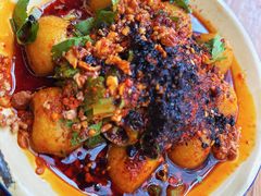 -拈签一笑黄牛肉辣卤串串