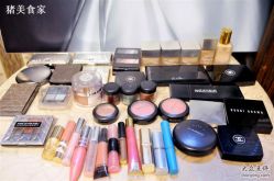 -上海彩妆秀摄影设计有限公司