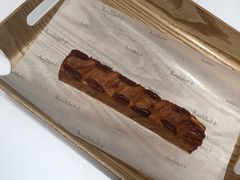 果仁核桃起酥面包-好利来(革新店)