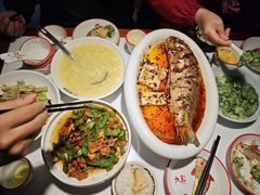 -黄河佬·油泼大鲤鱼.延安头牌菜(百米大道店)