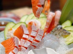 三文鱼鱼腩刺身-鱼民·现造寿司(育德店)