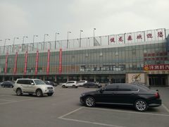 -健龙森俱乐部·游泳·健身·羽毛球综合体育馆