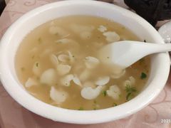 酸辣乌鱼蛋汤-烤肉宛饭庄(南礼士路店)