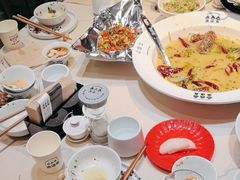 -渔语鱼酸菜鱼新川菜(来福士店)