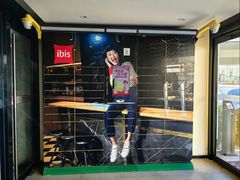 -宜必思酒店(青岛五四广场宁夏路地铁站店)