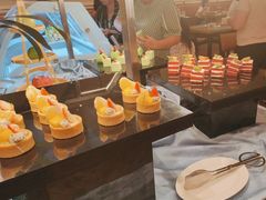 -亚龙湾希尔顿自助餐厅·海鲜·烧烤·沙滩BBQ·现场乐队