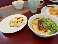 -峨眉山世纪阳光大酒店(峨眉高铁站店)