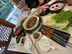 -土连锅·现熬养生汤锅(梁家巷店)
