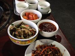 -朝伟清真铜瓢牛肉馆(三十年老·店)