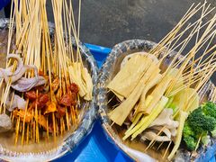 -马路边边串串香(苗栗路店)