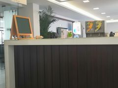 -北京运通博恩一汽大众4S店(亦庄店)