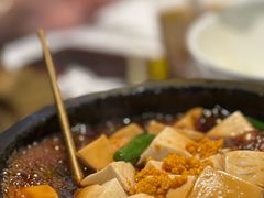 海胆石锅沃豆腐-桂满陇·手作小笼包&江南叫花鸡(中山公园店)