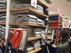 -UNIQLO(朗豪坊店)