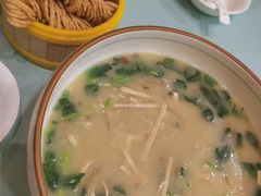 -鹊华居·地道鲁菜·海鲜·融合味(大明湖店)